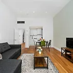 Chelsea Modern Apartments