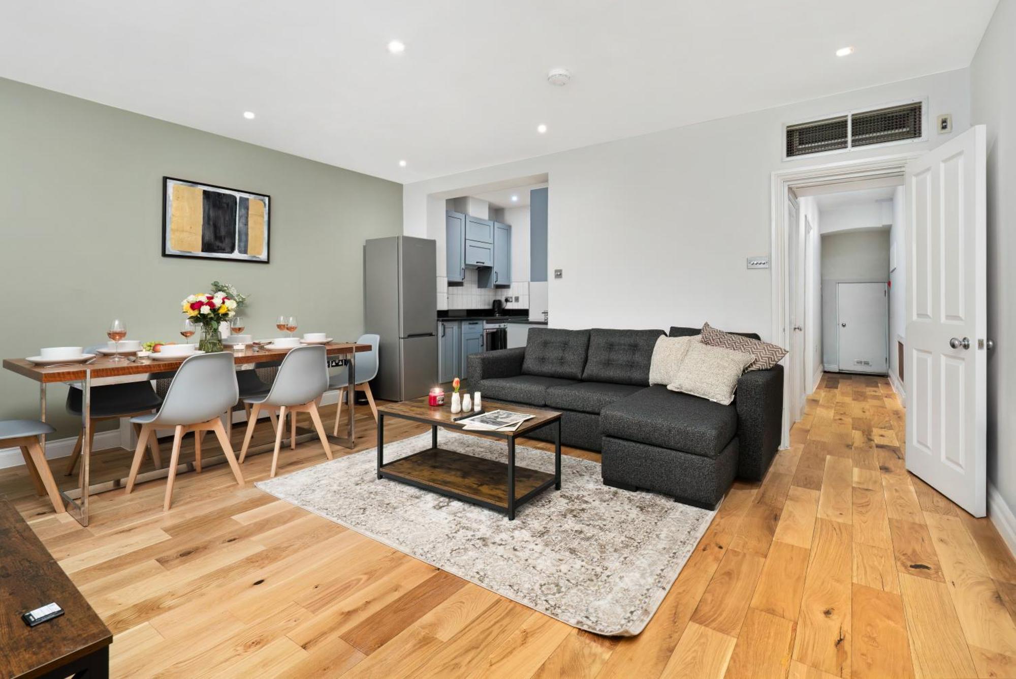 Chelsea Modern