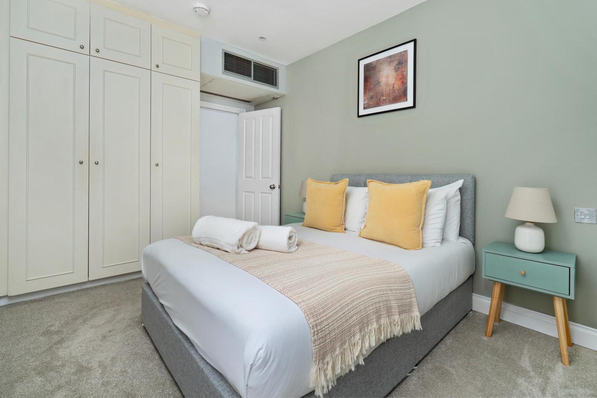 Chelsea Modern