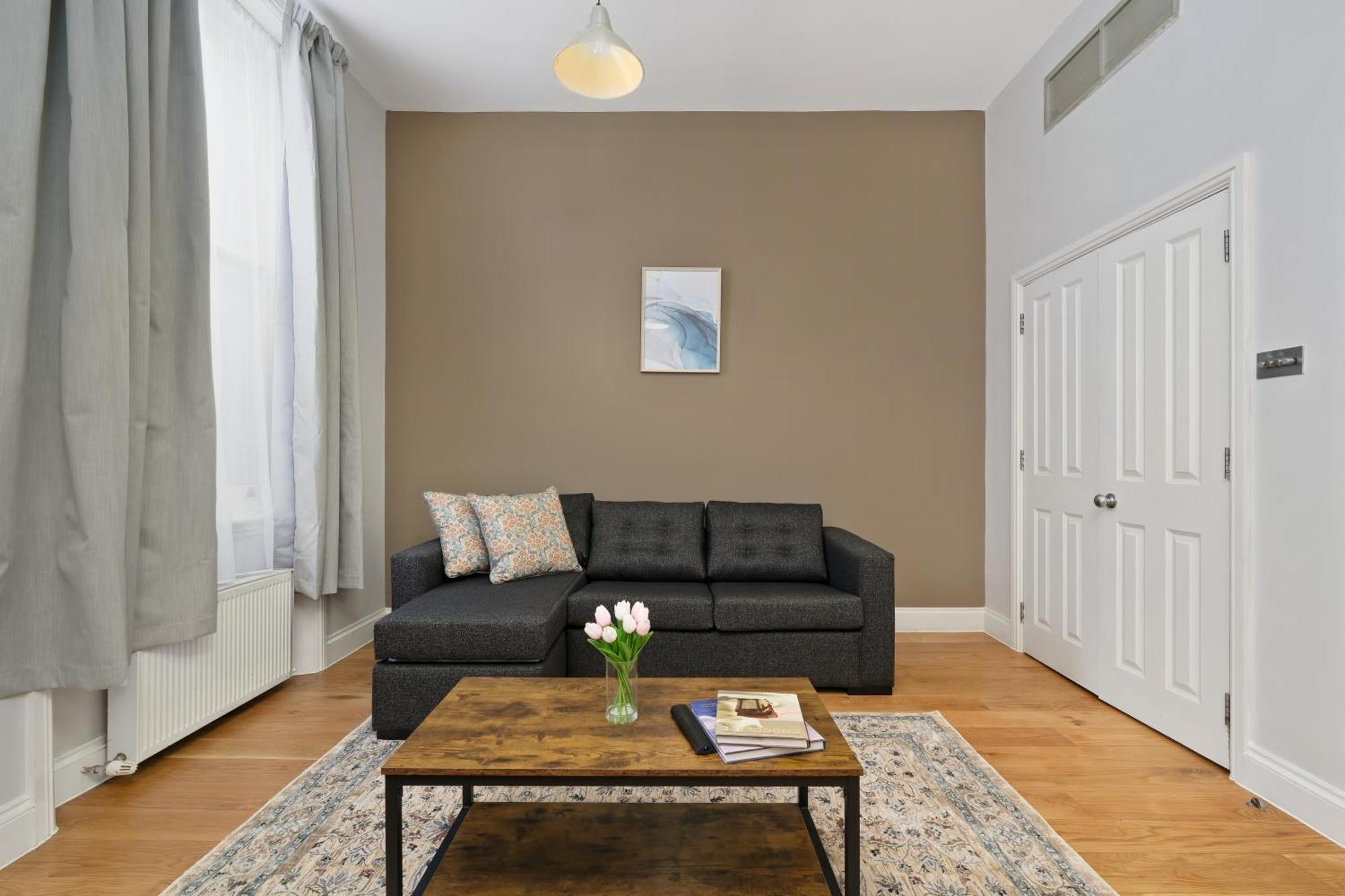 Chelsea Modern